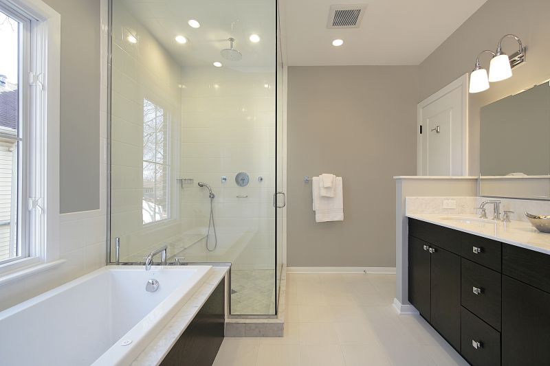 Rain Showerhead and Modern Fixtures